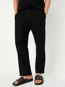 max Men Regular Fit Mid-Rise Trousers