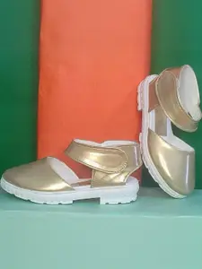 NEW LATEST Gold Black Slip-on Flats