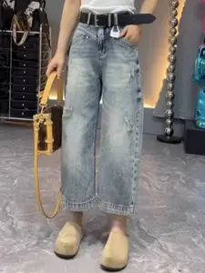 StyleCast Women Straight Fit High-Rise Mildly Distressed Heavy Fade Cropped Jeans