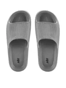 ABJ Fashion Men Textured Slip-On Flip Flops
