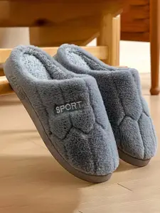 WOLVESDEN Fur House  Slippers