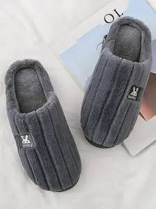 WOLVESDEN Women Striped Room Slippers