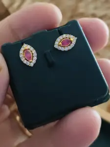 niva fashion Women Gold Earrings