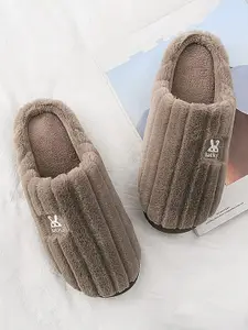 WOLVESDEN Women Winter Fur Room Slippers
