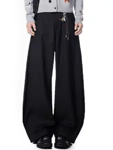 StyleCast x Revolte Men Loose Fit Mid-Rise Easy Wash Trousers