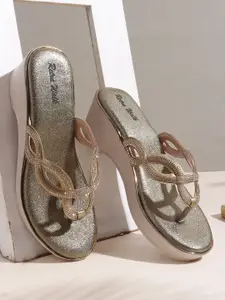 Retro Walk Women Embellished Wedge Heel Sandals with Ethnic - Embellished