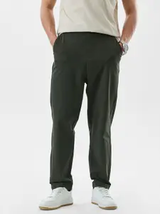 Snitch Men Relaxed Fit Mid-Rise Trousers