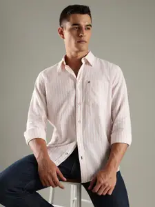 Tommy Hilfiger Men Striped Casual Shirt