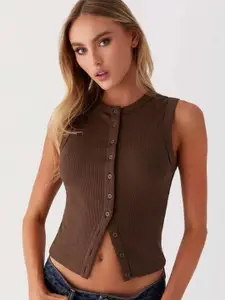 StyleCast Round Neck Sleeveless Shirt Style Slim-fit Crop Top