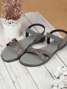 Metro Women Textured Open Toe Flats