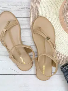 Mochi Women One Toe Flats