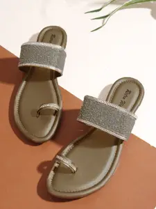 Retro Walk Women Embellished Open Toe Flats