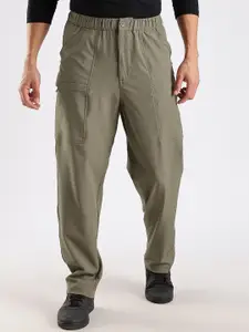 NEVER NEUD Men Relaxed Fit Structured Structured Adventure Cargo Trouser with Button