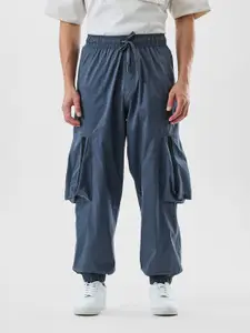 Snitch Men Loose Fit Cargos Trousers