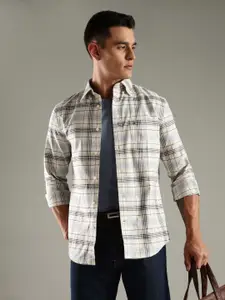 Tommy Hilfiger Men Checked Casual Shirt