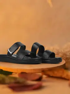 Metro Women Printed Block Sandals