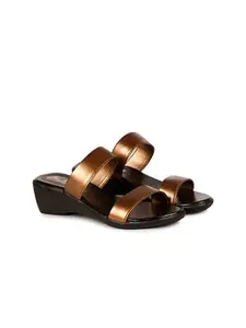 BIG BIRD FOOTWEAR Women PU Wedge Sandals with Buckles