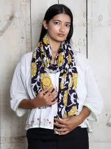 Contrast Living Women Printed Scarf