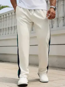 The Modern Soul Men Straight Fit Mid-Rise Track Pant