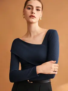 Kotty Cotton Women V-Neck Regular Fitted Top