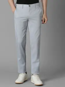 Louis Philippe Sport Men Slim Fit Cotton Chinos Trousers