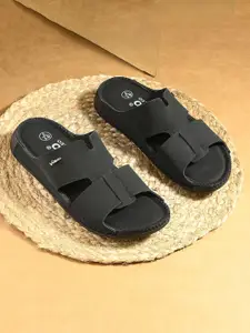 Vellinto Men Slip-On Comfort Sandals