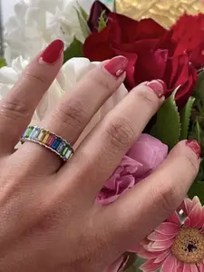 V FASHION JEWELLERY Women Silver-Plated Morganite Studded Finger Ring