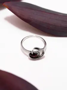 Exotic India Women Faceted Garnet Gemstone & Cubic Zirconia Stone Studded Finger Ring