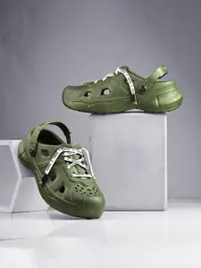 BIRDE Men Self Design Clogs