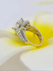 V FASHION JEWELLERY Stainless Steel Sliver-Plated Cubic Zirconia-Studded Finger Ring