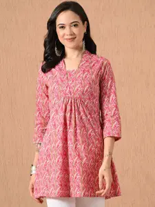 Anouk Rustic Women Floral Printed V-Neck Pure Cotton Kurti