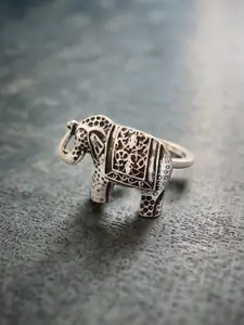 Accessorize Intricate Textured Oxidised Adjustable Finger Ring