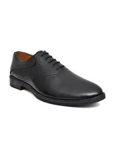 Provogue Men Textured Lace-Up Oxfords