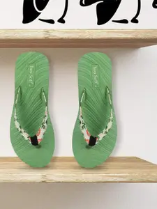 TWO SOFT Women Printed Thong Flip-Flops