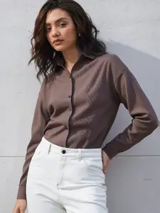 DressBerry Women Textured Classic Tailored Fit Casual Shirt