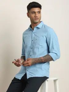 Turtle Men Relaxed Slim Fit Floral Printed Spread Collar Casual Shirt