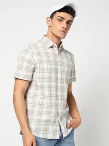 Blue Buddha Men Tailored Fit Tartan Checked Spread Collar Cotton Casual Shirt