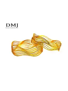 DMJ Gold Brass Gold-Plated Bangle