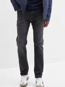 GAP Men Lightly Washed Slim Fit Mid-Rise Jeans