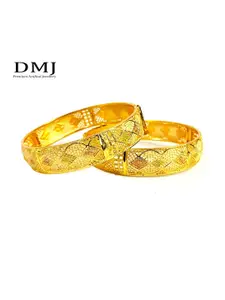 DMJ Gold Brass Gold-Plated Bangle