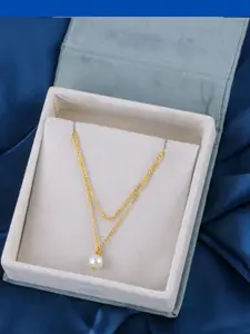 Sangria Women Gold Plated Chian With Pendant