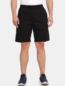 t-base Men Mid-Rise Cotton Regular Shorts
