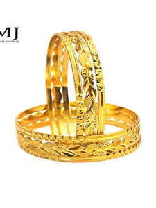 DMJ Gold Brass Gold-Plated Bangle