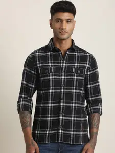 Turtle Men Relaxed Oversized Fit Tartan Checked Spread Collar Casual Shirt