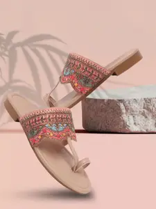 AVIVASTYLE Women Woven Design Open Toe Flats