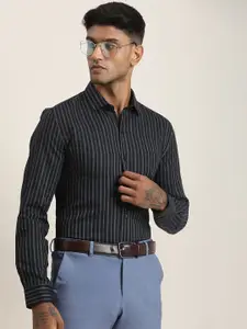 Turtle Men Standard Slim Fit Vertical Striped Spread Collar Cotton Formal Shirt
