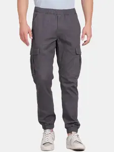 t-base Men Regular Fit Mid-Rise Cotton Joggers Trousers