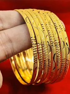 DMJ Gold Brass Gold-Plated Bangle