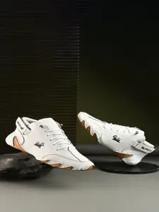 Corsac Men Printed Lace-Up Derbys