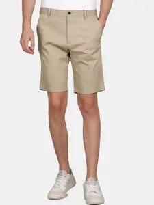 t-base Men Relaxed Fit Chino Shorts